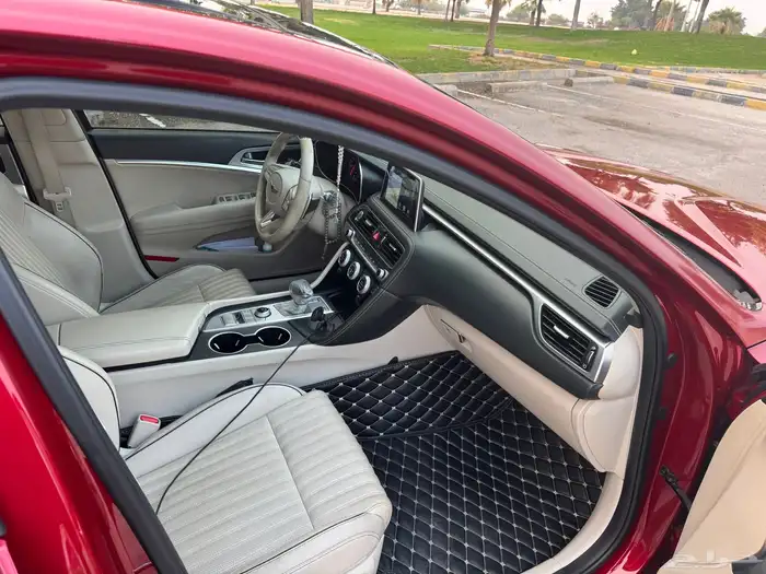 Genesis G70 جينيسس 12