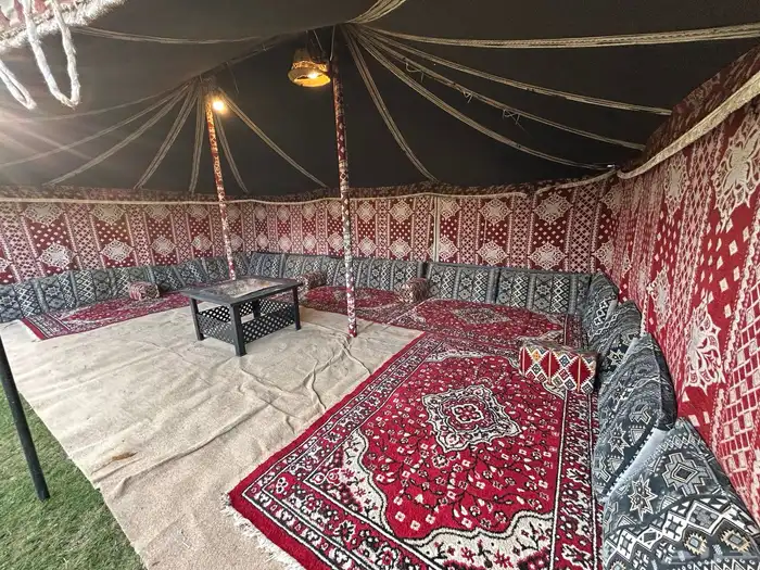 خيمة سوداء مقاس 7 في 5 2