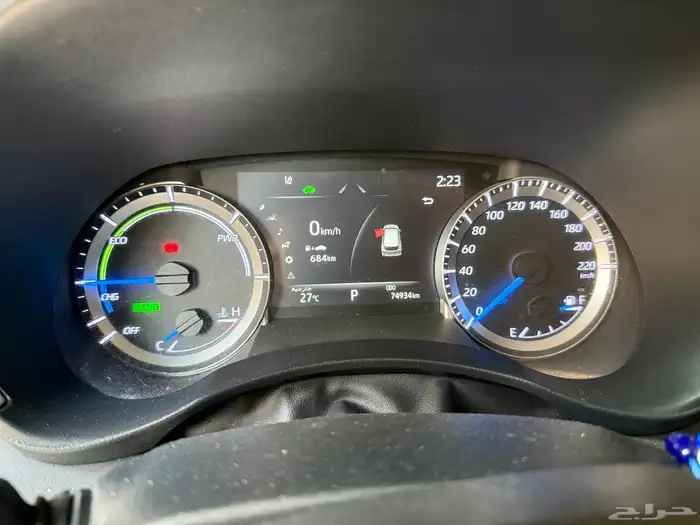 تويوتا هايلاندر 2023 فئه برونز ديشن نظيفه جدا 6