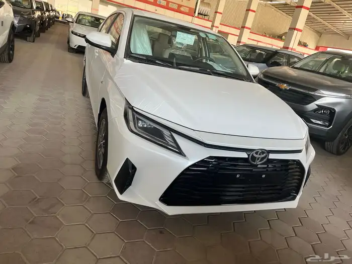 يارس y ابيض 0