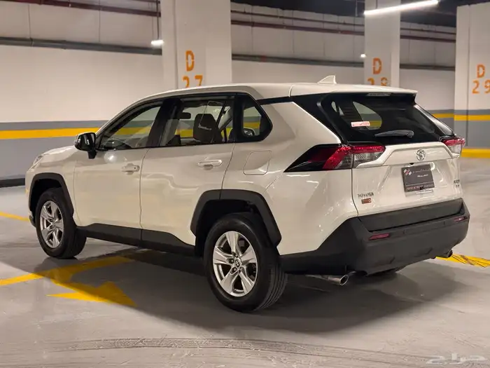 تويوتا راف فور موديل 2021 6