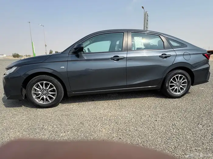 يارس 2023 شبه مخزنه بحالة الوكالة 4