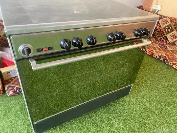 فرن هبرق ايطالي نضيف ع الشرط 90 60 5