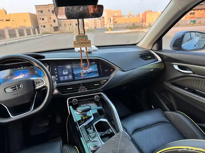 جيلي توجيلا 2024 نص فل 2