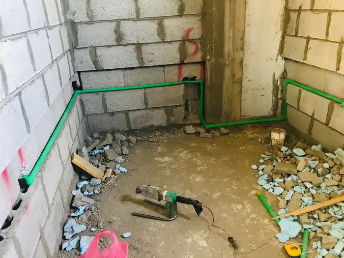 السلام عليكم   سباك كهرباء  سبق  سراميك   شغل ساوي 4