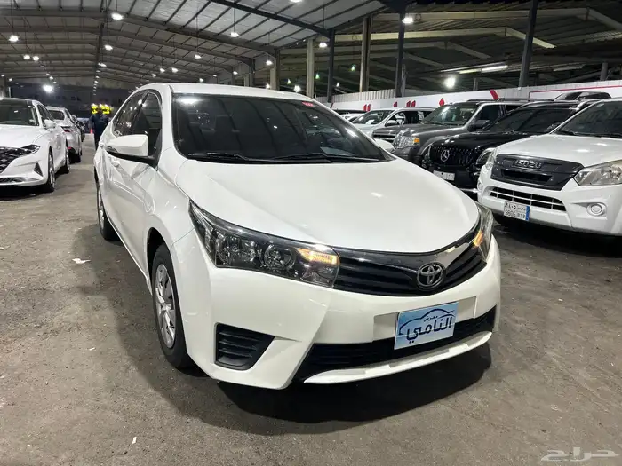 تويوتا كورولا 2015 استاندر 3