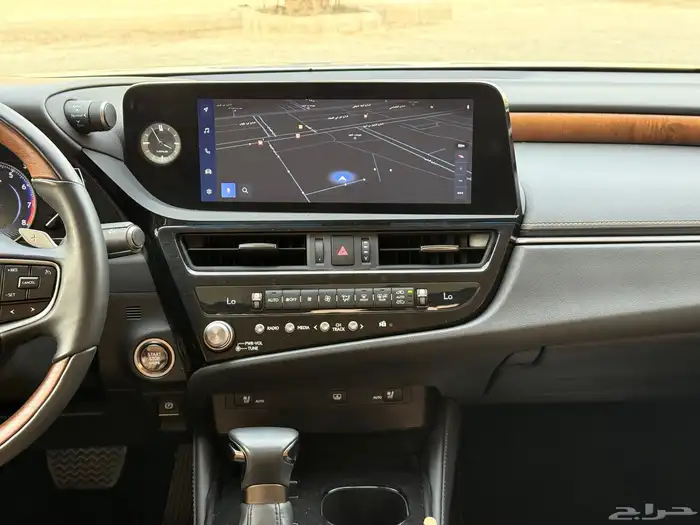 لكزس Es250 موديل 2023 فل كامل شرط 30