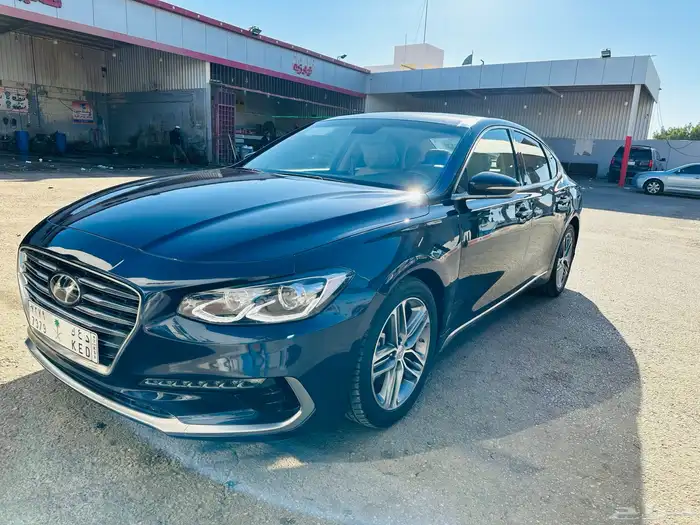 Hyundai.Azera 2019 8
