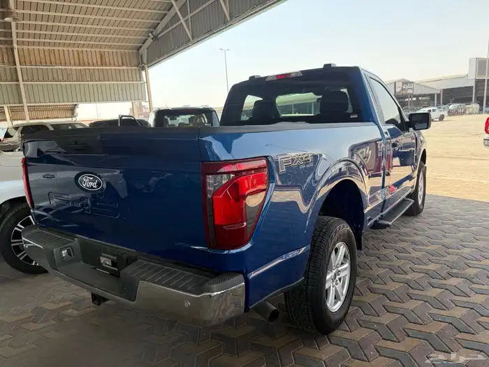 فورد F150 عمارة XL موديل 2025 7