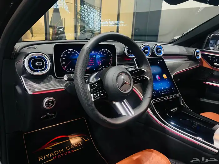 مرسيدس C200 موديل 2025 (اصفار) 34