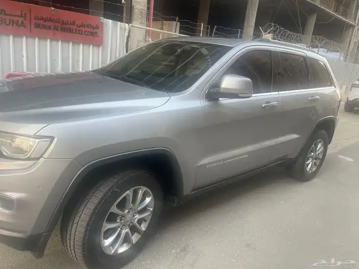 جيب جراند شيروكي Limited 1