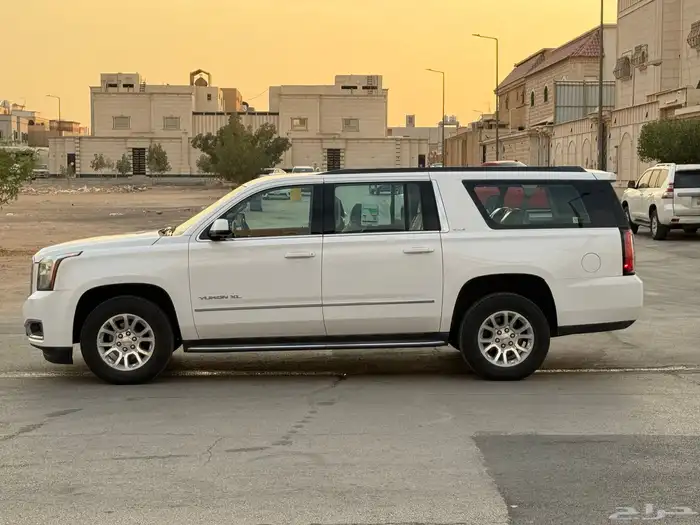 يوكن 2020 SLE مطور 10