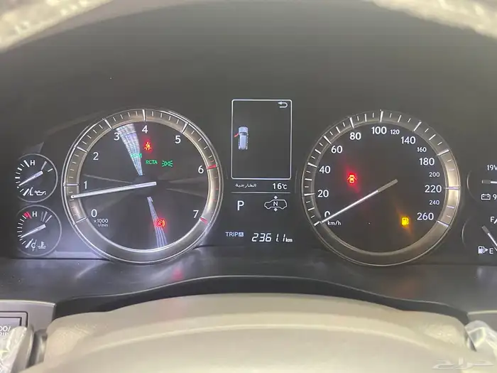 للبيع جيب لكزس LX2018 سعودي 18