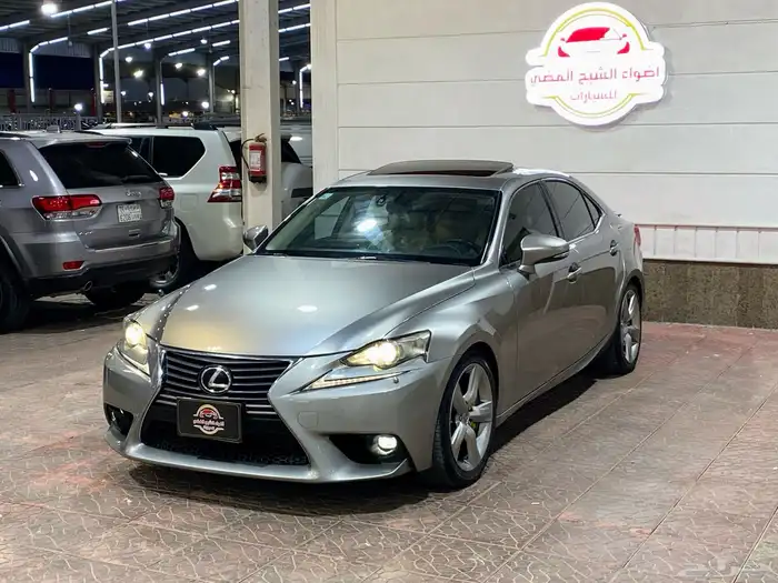 لكزس is350 4