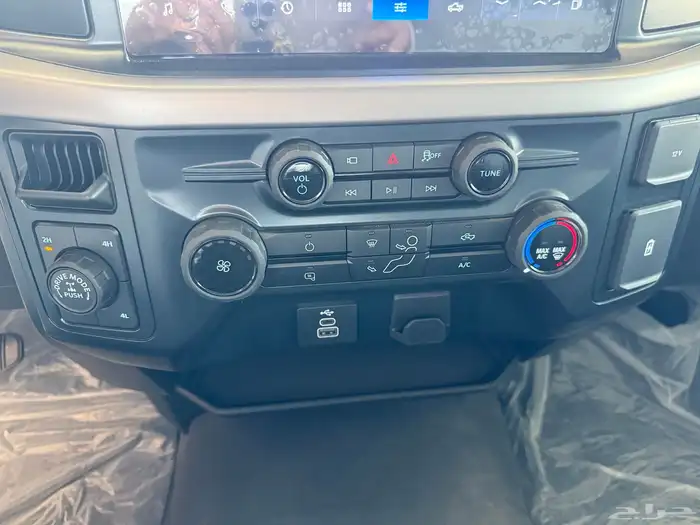 فورد F150 عمارة XL موديل 2025 17