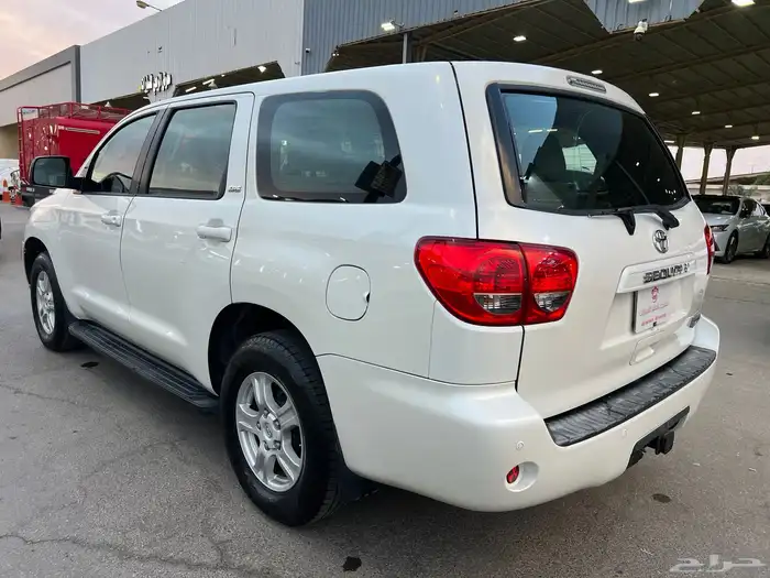 تويوتا سيكويا 2014 نص فل فتحه 5