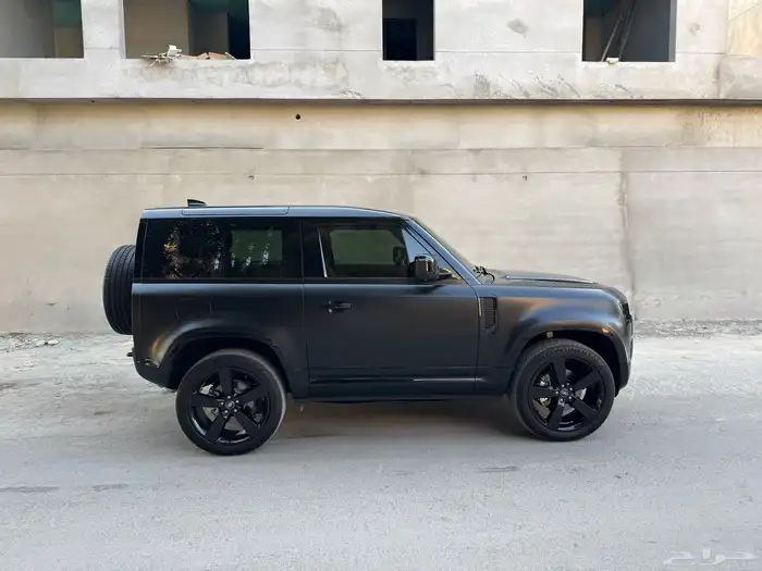 ديفيندر 90 Defender 90 X-Dynamic SE 2025 V4 4