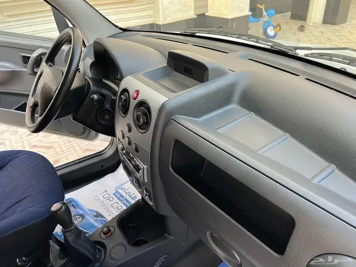 فان بيجو 2009 بضاعة عداد 5 الاف 28