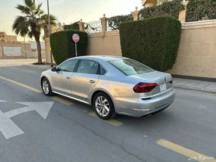 باسات 2018 فل بحالة ممتازة ممشى 90 الف فقط 1