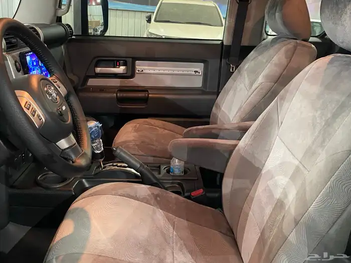 تويوتا ( إف جي ) 2022 ( مخزن ) 10