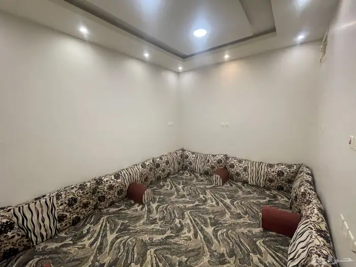 للبيع شاليهات مؤثثه حي الوسيطى شرق بريدة 12