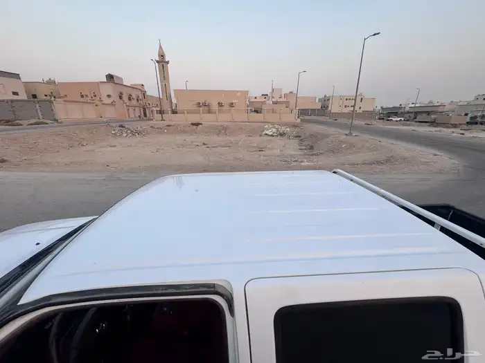 ددسن دبل مخزن 2015 الممشى 51 الف كيلو البدي بلد 12