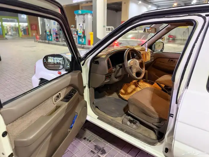 باثفندر 2005 ابيض للبيع 6