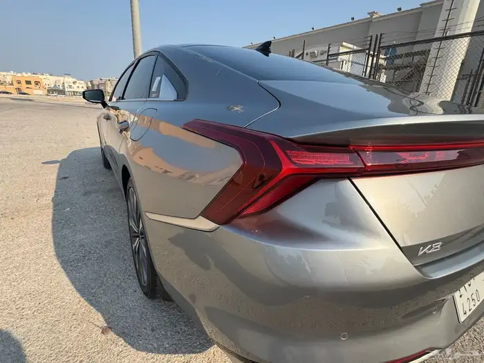 كيا كي ايت فل كامل وارد سعودي kia k8 2022 27