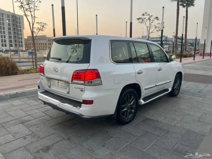 جيب لكزس lx570 2013 16