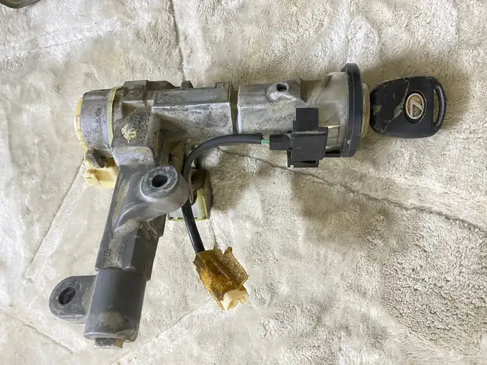 كومبيوتر لكزس 400 3