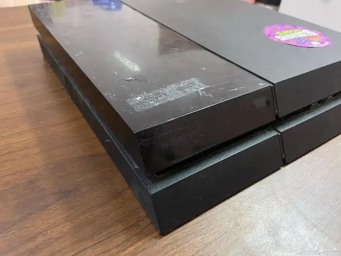 سوني 4 استخدام نظيف مايشتكي من شي( اقبل البدل ب ايفون)12وفوق 1