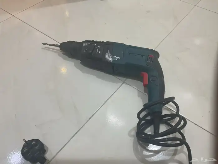 دريل كهربائي للبيع تكسير وتحفير مستخدم شغال شرط 0