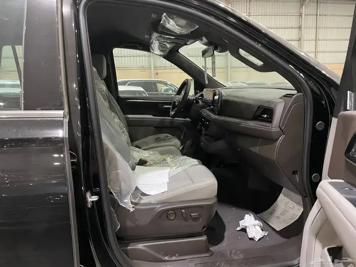 شفروليه تاهو 2025 ستاندر خليجي بدون دبل (بنزين ) 11