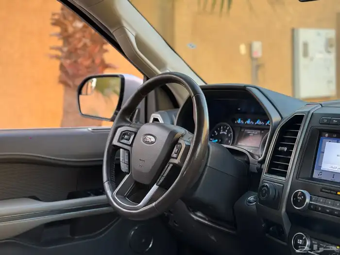 اكسبيدشن 2019 بحالة ممتازة 15