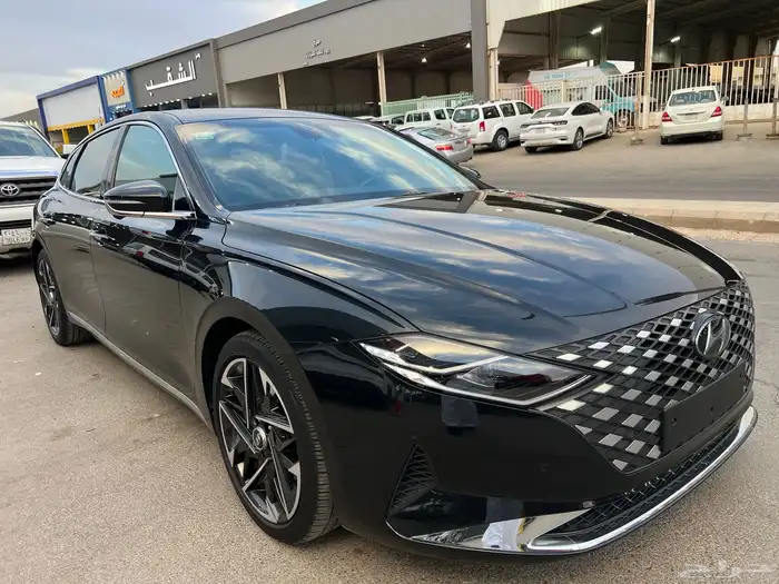 هيونداي ازيرا 2020 فل كامل ( عداد ديجتل كاميرات 360 ) 1