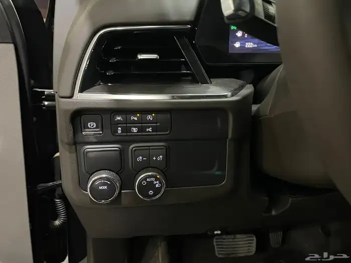 شفروليه تاهو 2025 ستاندر خليجي بدون دبل (بنزين ) 18