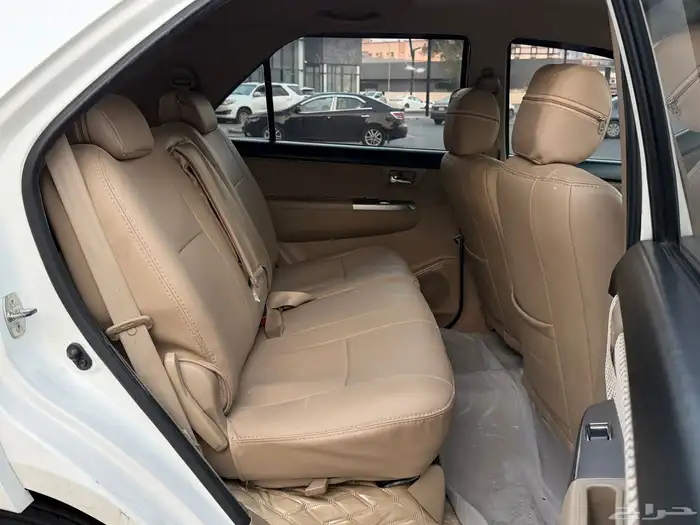 فورشينر 2015 قير عاد يبدون دبل نضيفف للمستخدم 23