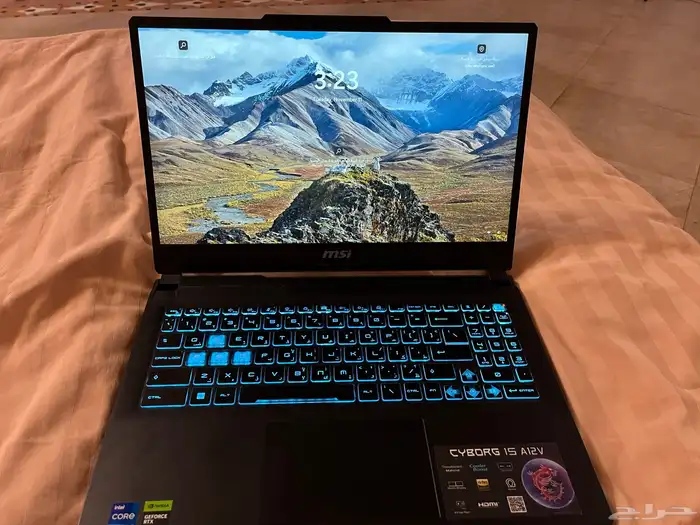 للبيع لابتوب15 MSI CYBORG 1