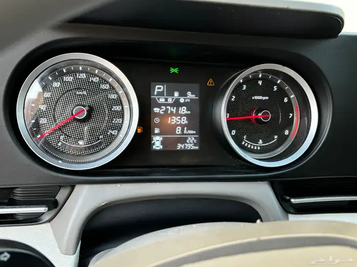 للبيع اكسنت 2024 9