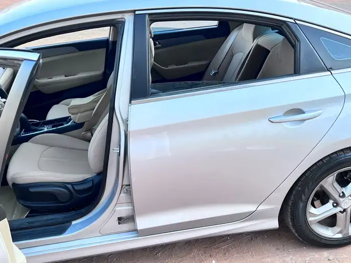 هونداي سوناتا المديل 2019 م 17