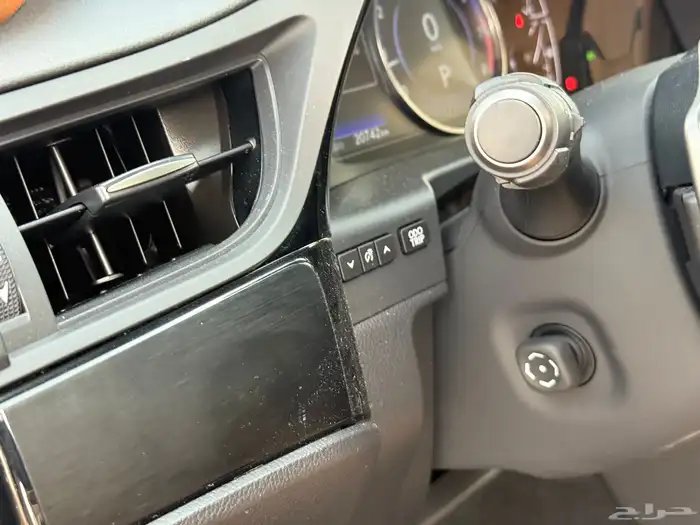 لكزس Es250 موديل 2023 فل كامل شرط 12