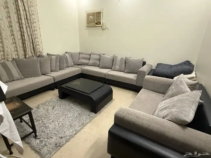 كنب اثاث شبه جديد 1