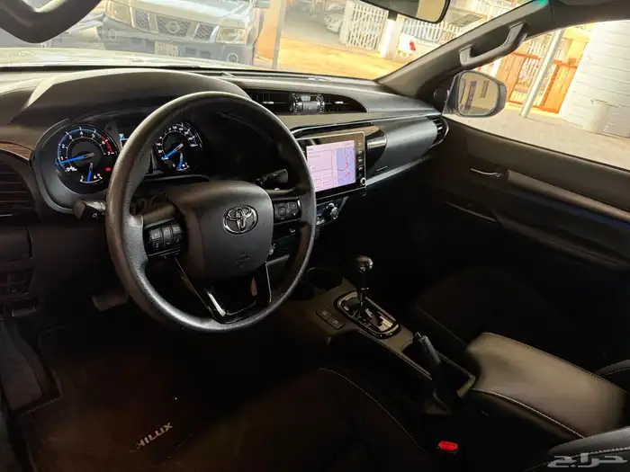 تويوتا هايلوكس دفنشر 6 سلندر موديل 2021 22