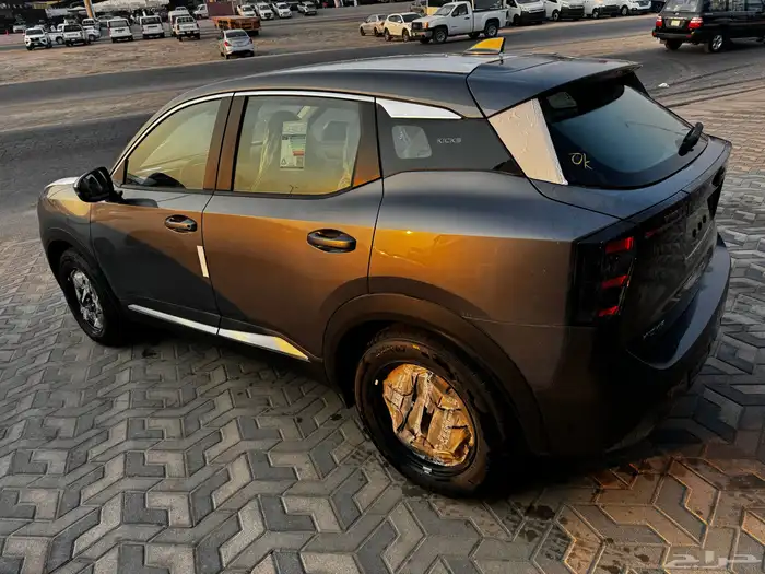 نيسان كيكس استاندر موديل 2025 6