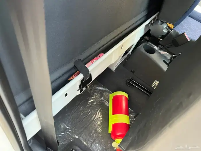 فان بيجو 2009 بضاعة عداد 5 الاف 18