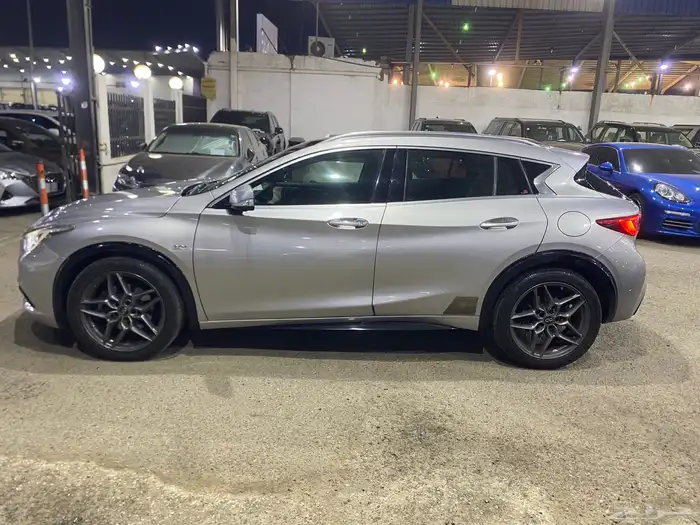 انفينيتي Q30 موديل2017 17