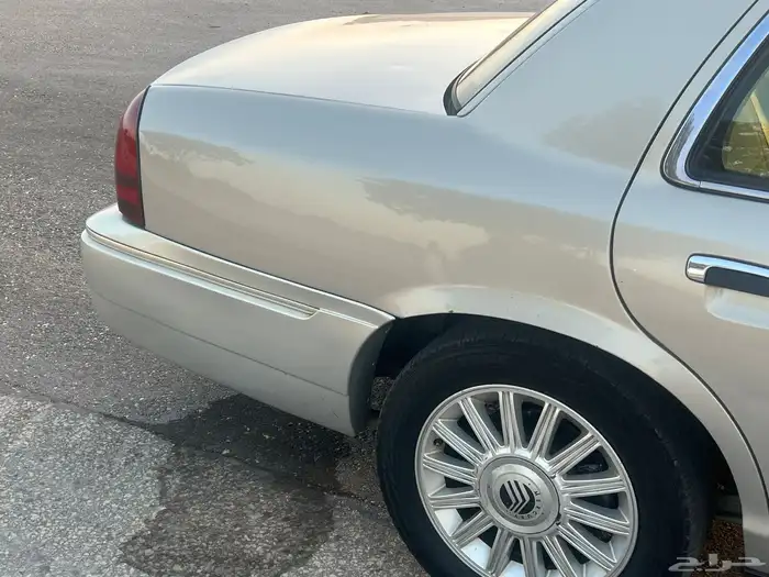 فورد جراند ماركيز 2010 نظيف مالك اول 6