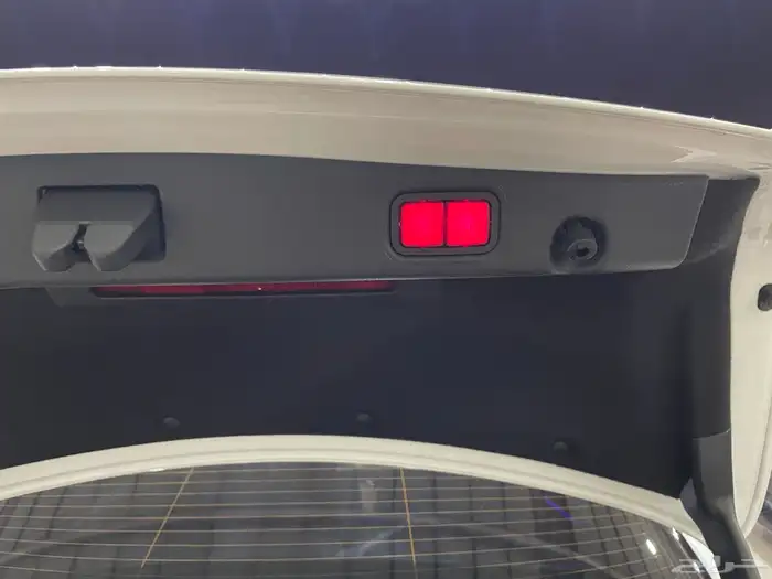 مرسيدس 2021 E250 بانوراما رادار قياده ذاتيه ( بنزين ) 2.0T 32