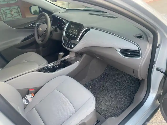 ماليبو بنزين 2018 فل 14