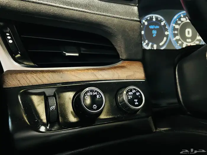 اسكاليد 2015 طويل سعودي ( بحاله ممتازه) 6